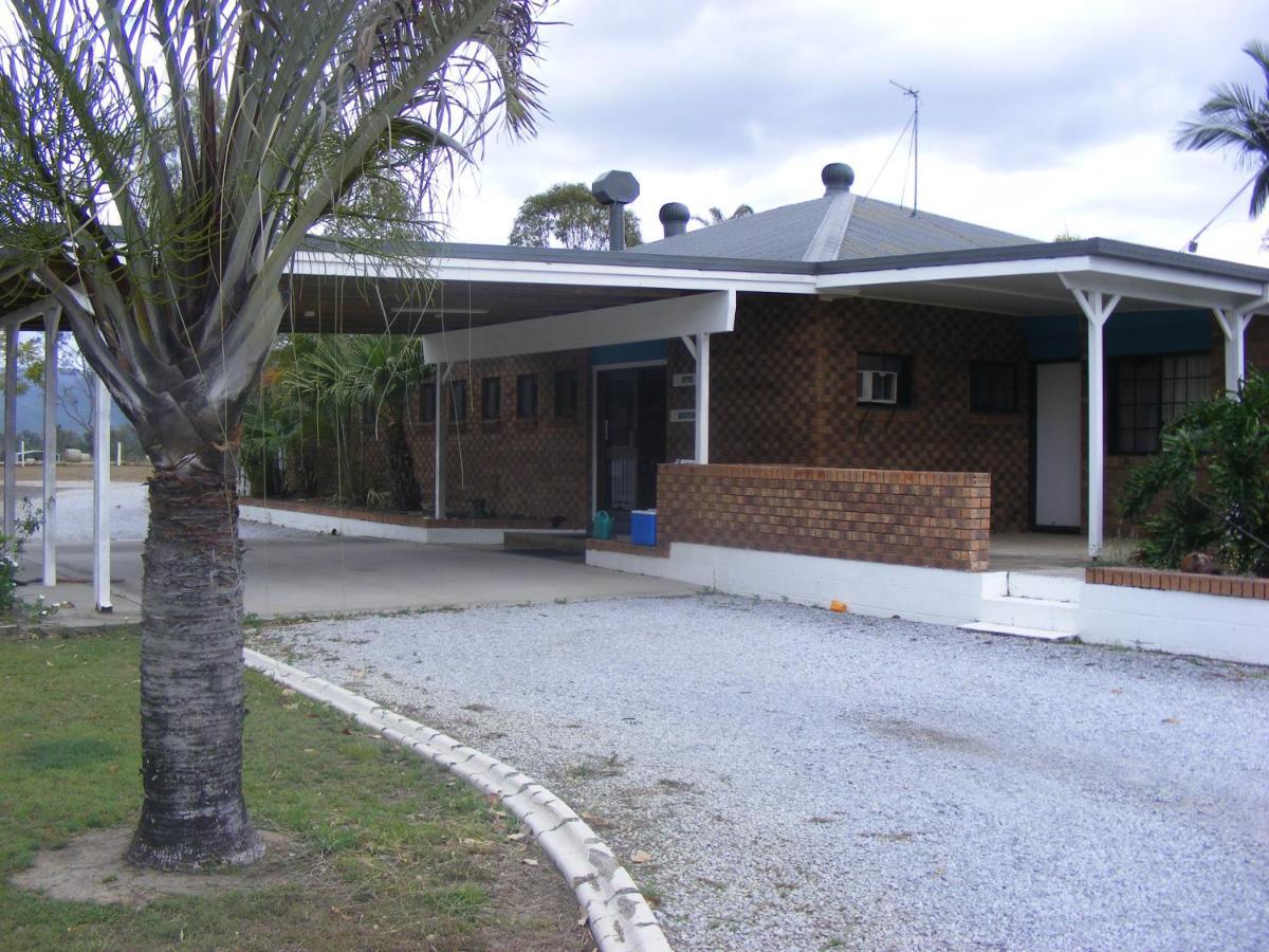 Koorawatha Homestead Motel Bororen Extérieur photo